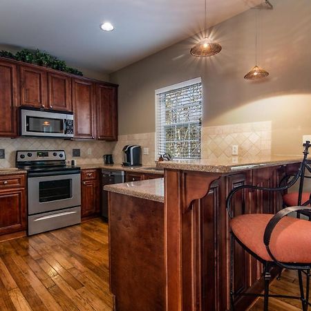 Two Bedroom Villa In The Heart Of Branson! Zewnętrze zdjęcie
